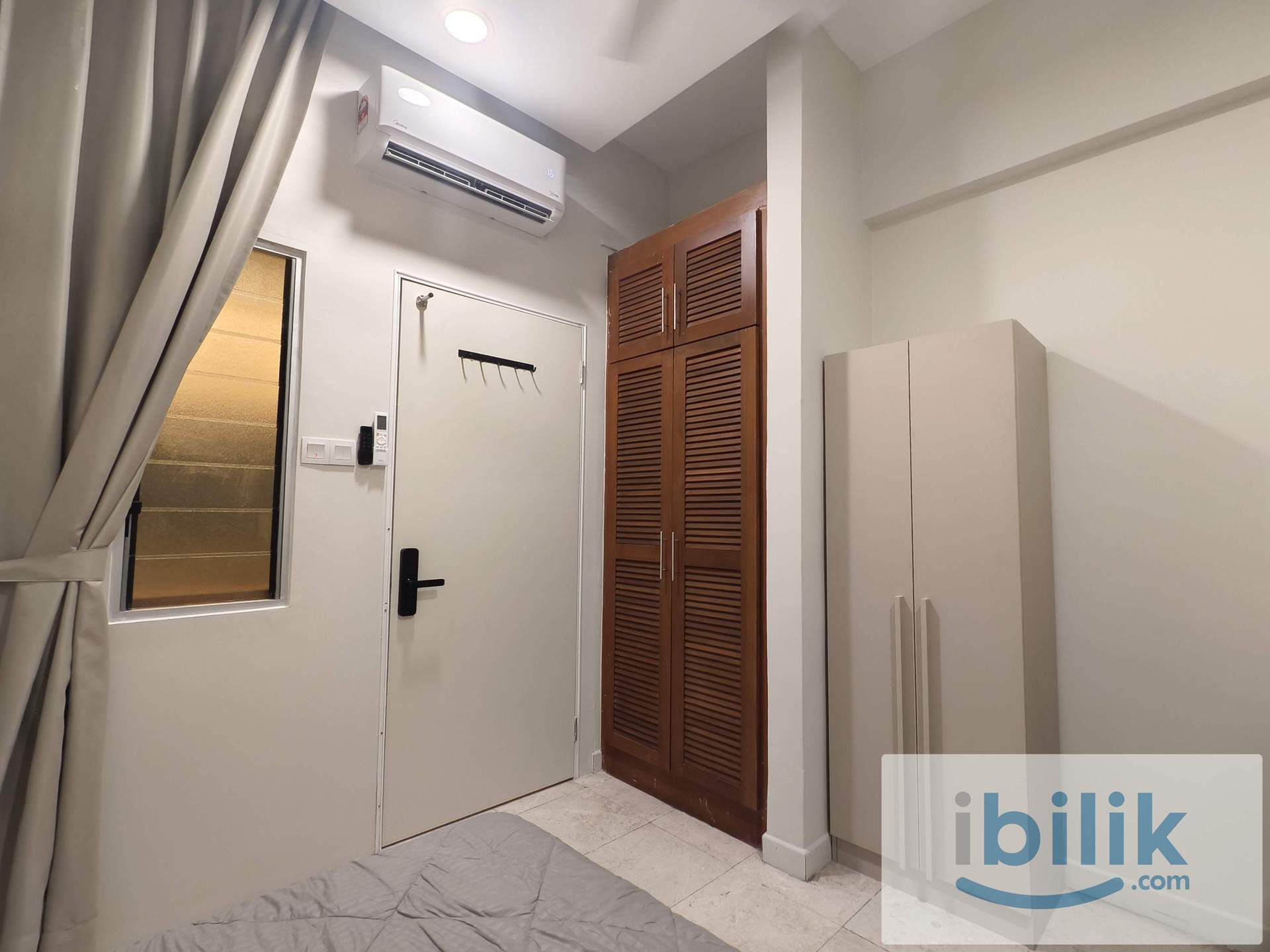 Single room 650m to MRT Semantan - Image 4