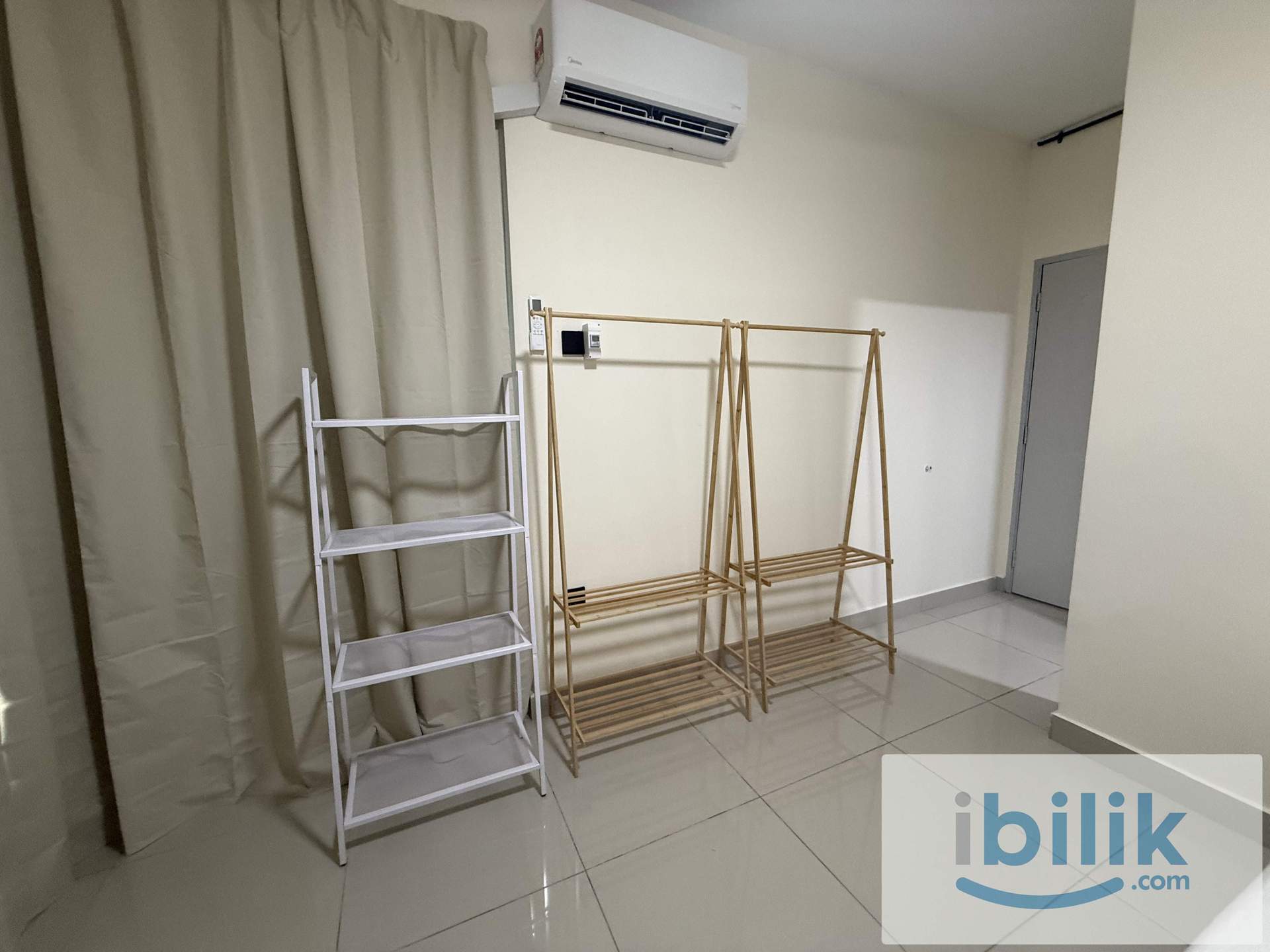 Master Room for Male at One Damansara Condo - near MRT - Image 5