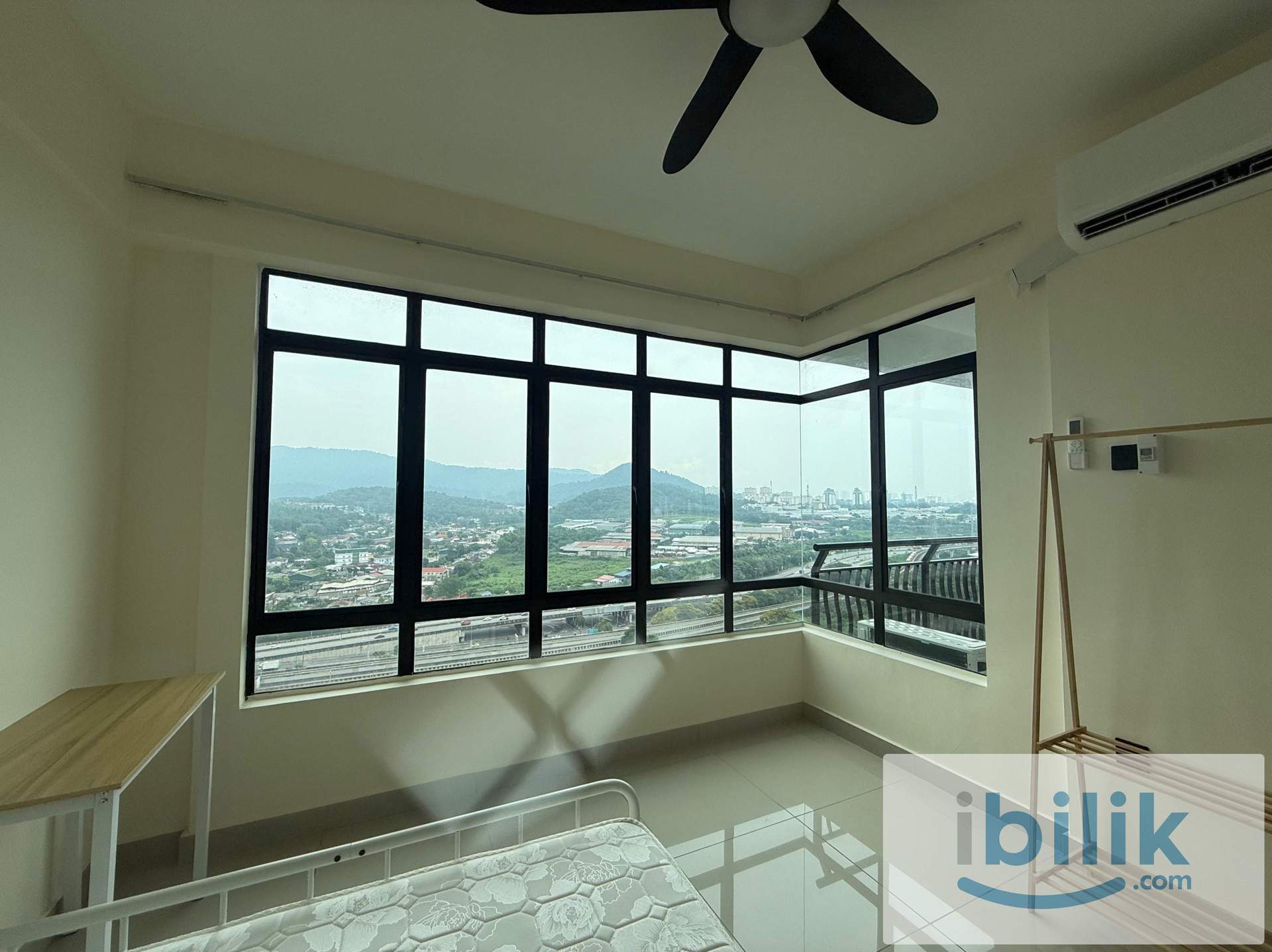 Master Room for Male at One Damansara Condo - near MRT - Image 9