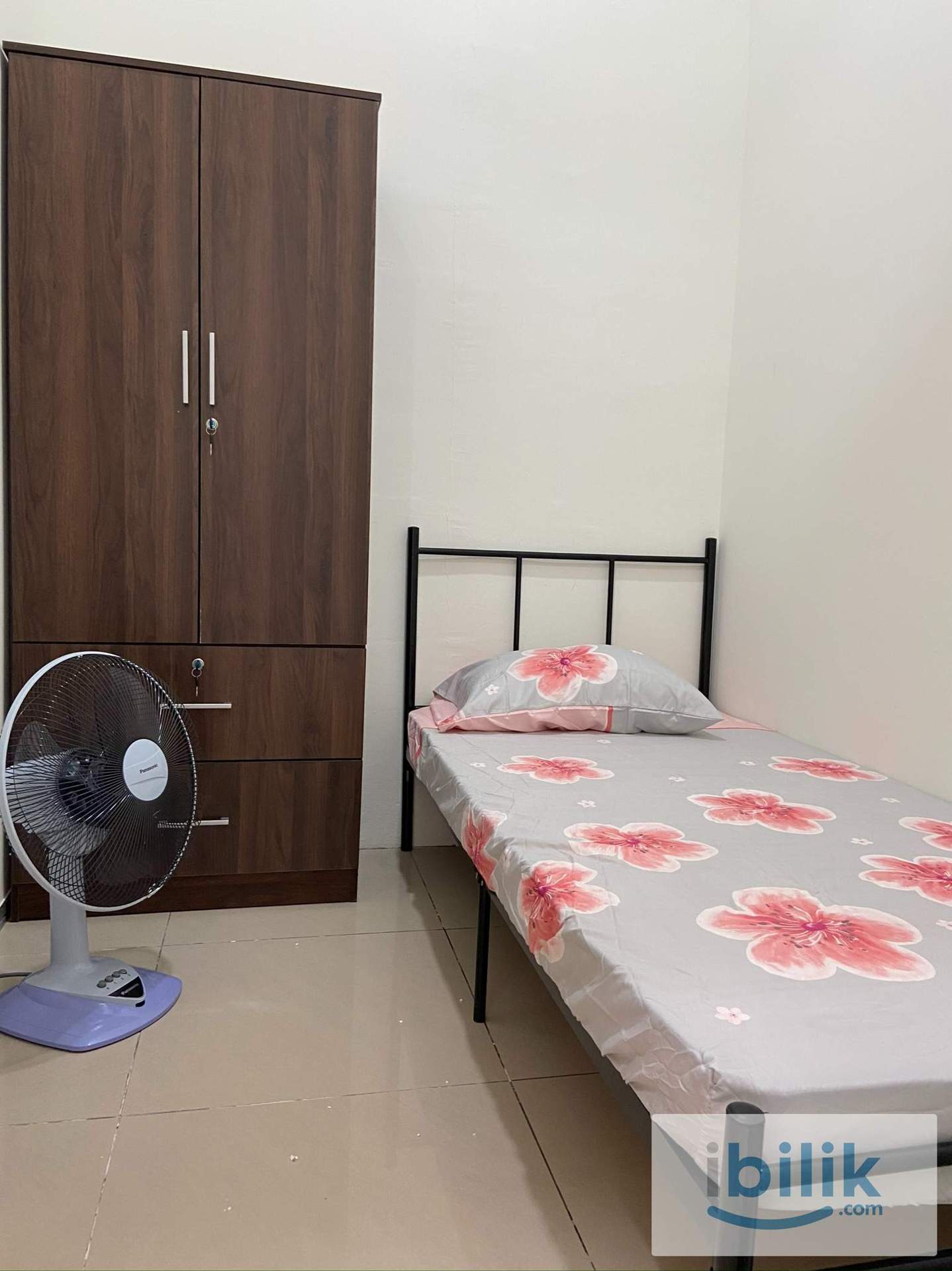 FEMALE ROOM ONLY, Sg Besi LRT Station, Lake Fields, TBS, Trillium  - Image 2