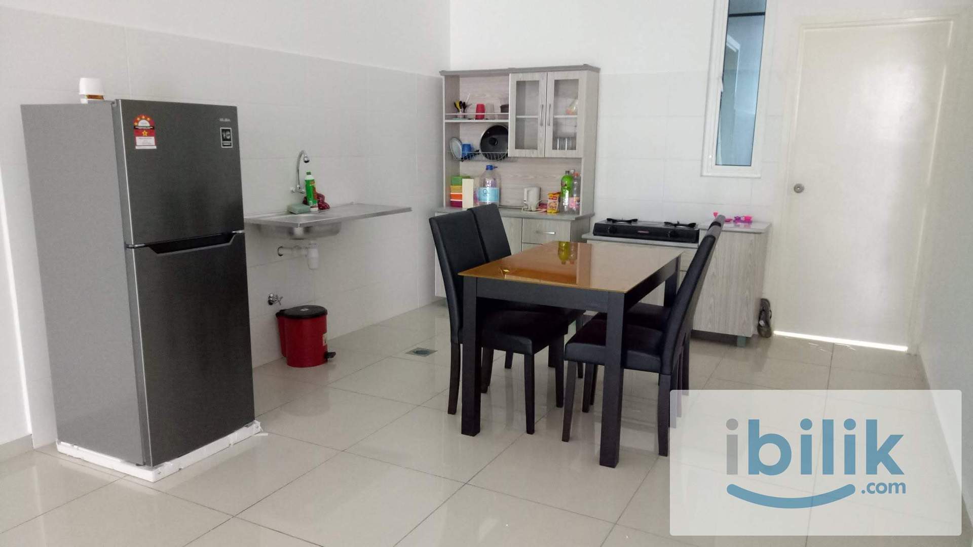 Cozy Intermediate room in seremban - Image 2