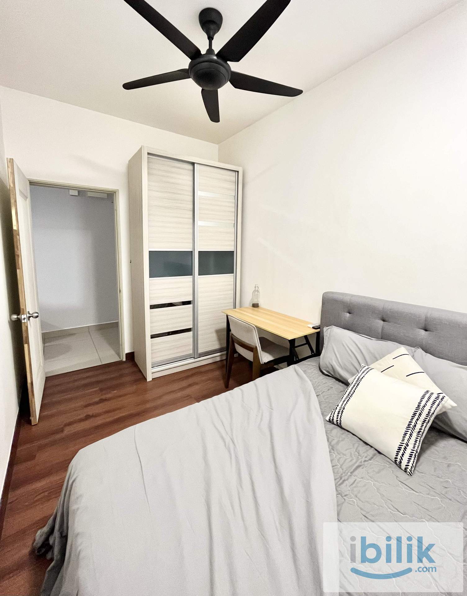 Medium room  - Image 1