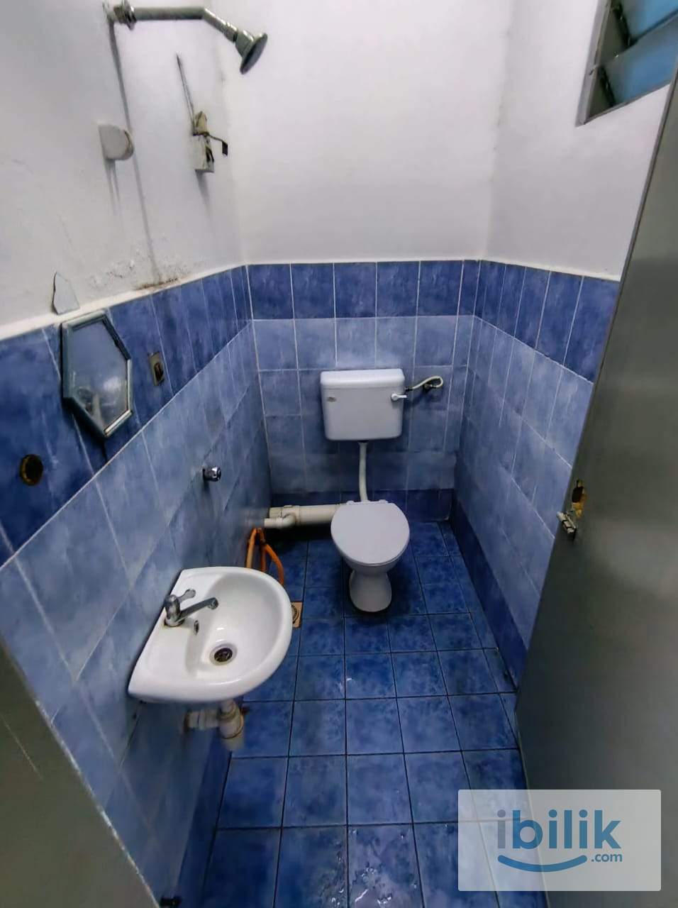 Single Room Mentari Court - Image 2
