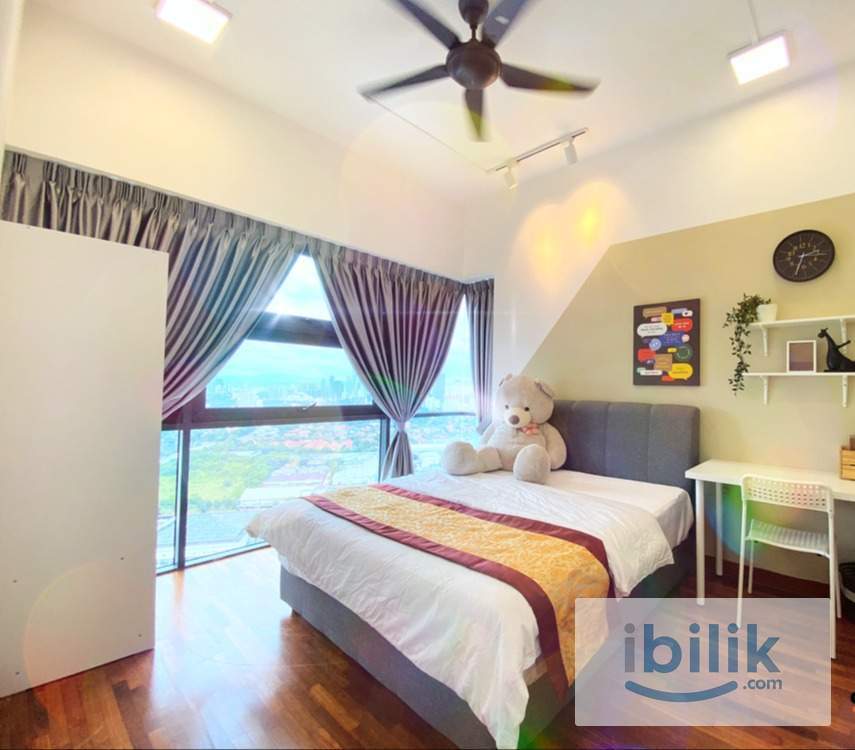 MRT Phileo Damansara Columbia Hospital Middle Room for Rent at Pacific Star Petaling Jaya - Image 3