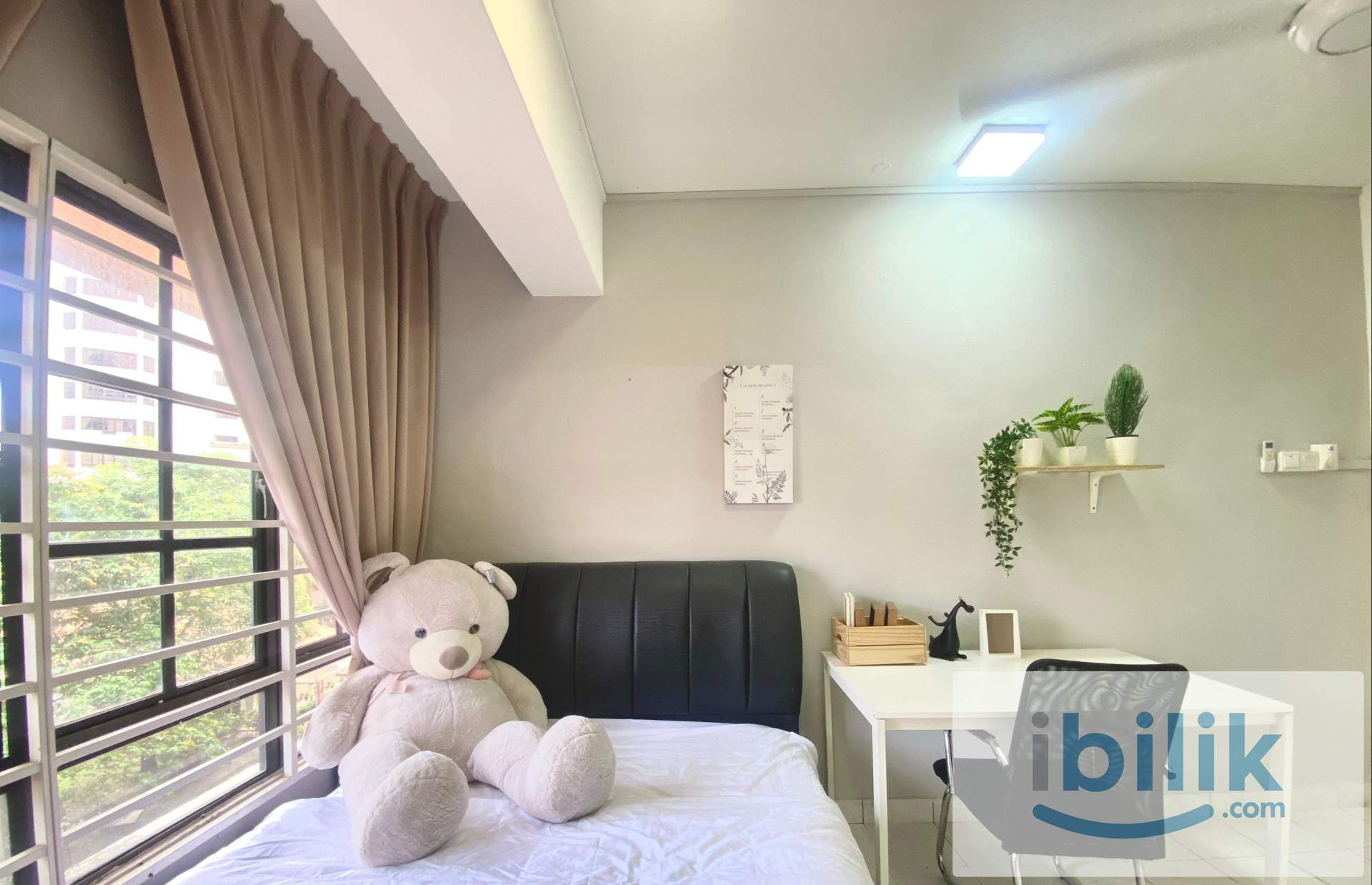 LRT Salak Selatan KL City Fully Furnished Middle Room @ Bayu Tasik - Image 3