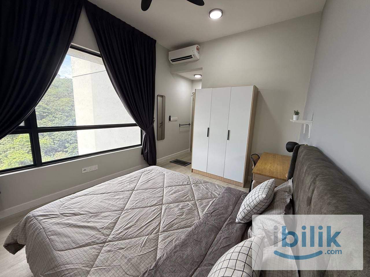 Cozy Master Bedroom For Rent - Right Beside LRT Sri Rampai  - Image 10