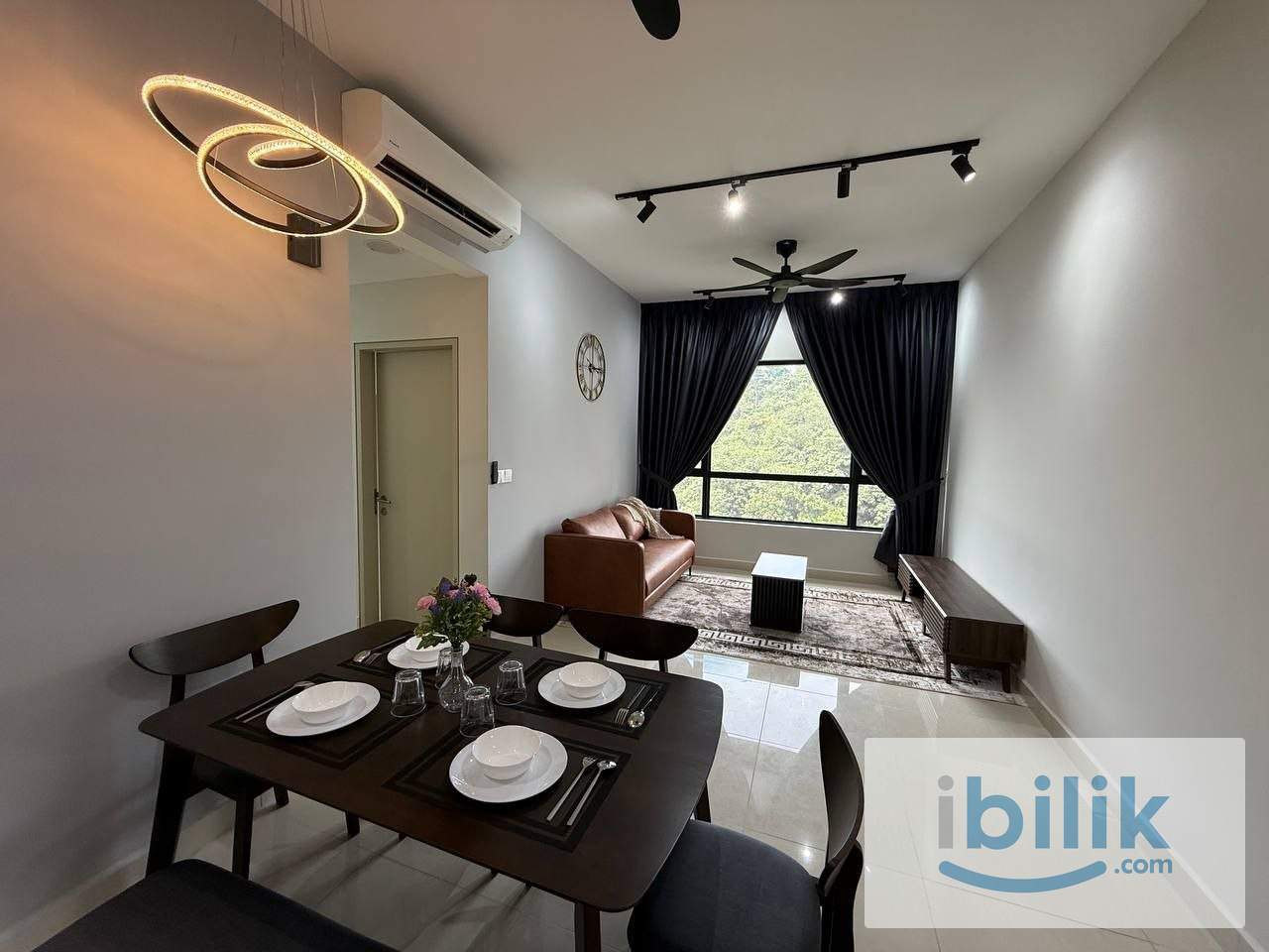 Cozy Bedroom for Rent near LRT Sri Rampai - Image 10