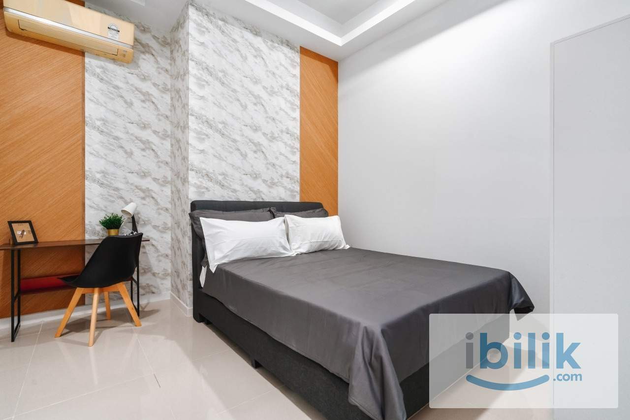 Comfortable and fully furnished room suitable for female tenants @ THE AZURE RESIDENCES - Image 1