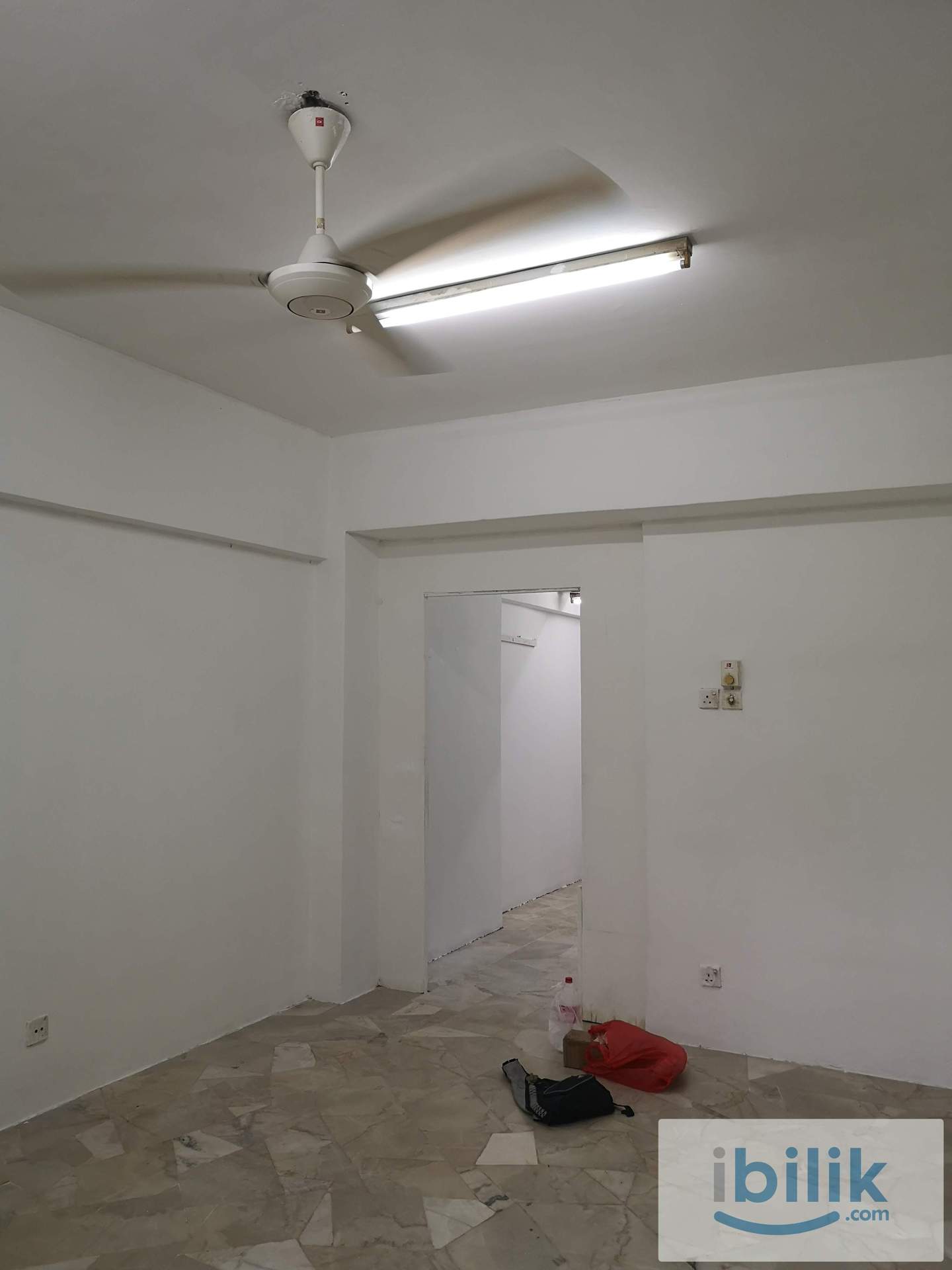 Cozy Studio Apartment for Rent - Image 4