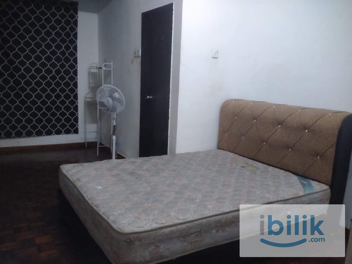 Master Room for Rent - Laguna Merbok - Image 1