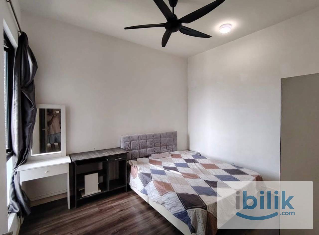 middle room for rent at urbano utropolis glenmarie shah alam beside UOW university  - Image 1