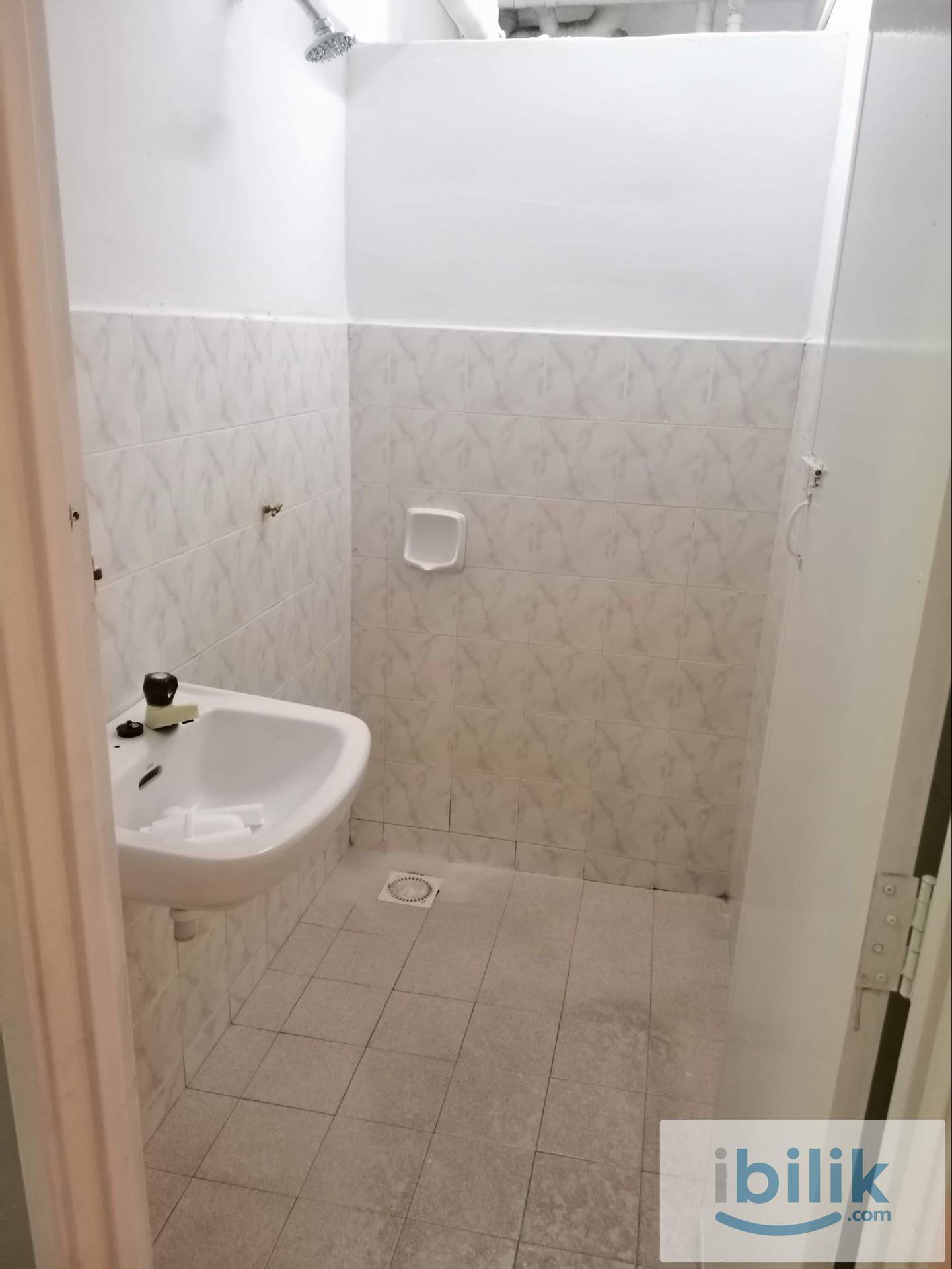 Master Room Sharing - Image 6