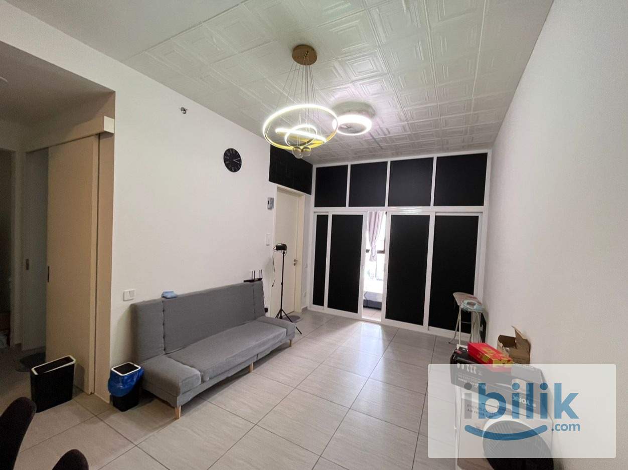 Fully Furnished🔥Big Room attached Sharing Bathroom at The Arcuz Residences @ PJ Kelana Jaya - Image 5