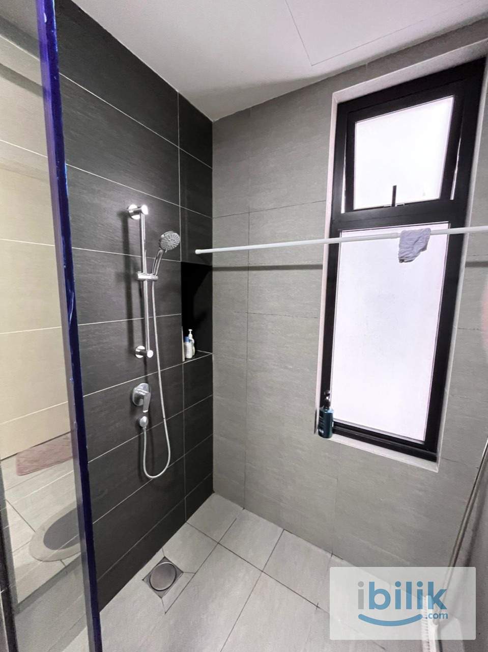 Fully Furnished🔥Big Room attached Sharing Bathroom at The Arcuz Residences @ PJ Kelana Jaya - Image 7