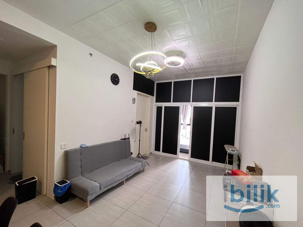 Fully Furnished🔥Big Room attached Sharing Bathroom at The Arcuz Residences @ PJ Kelana Jaya - Image 5