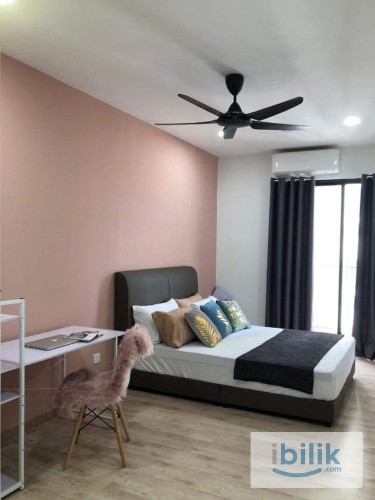 Female Unit 🚺Master Bedroom with bathroom at Emporis @ Kota Damansara - Image 1