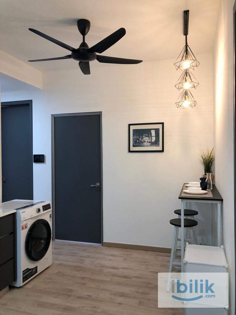 Female Unit 🚺Master Bedroom with bathroom at Emporis @ Kota Damansara - Image 4