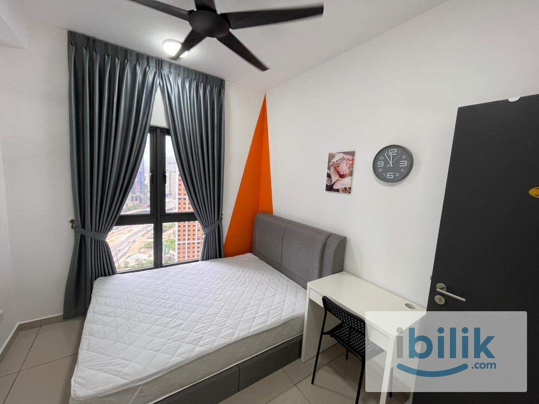 Fully Furnished🔥Middle Queen bedroom at D'Quince Residences @ Damansara Perdana - Image 2