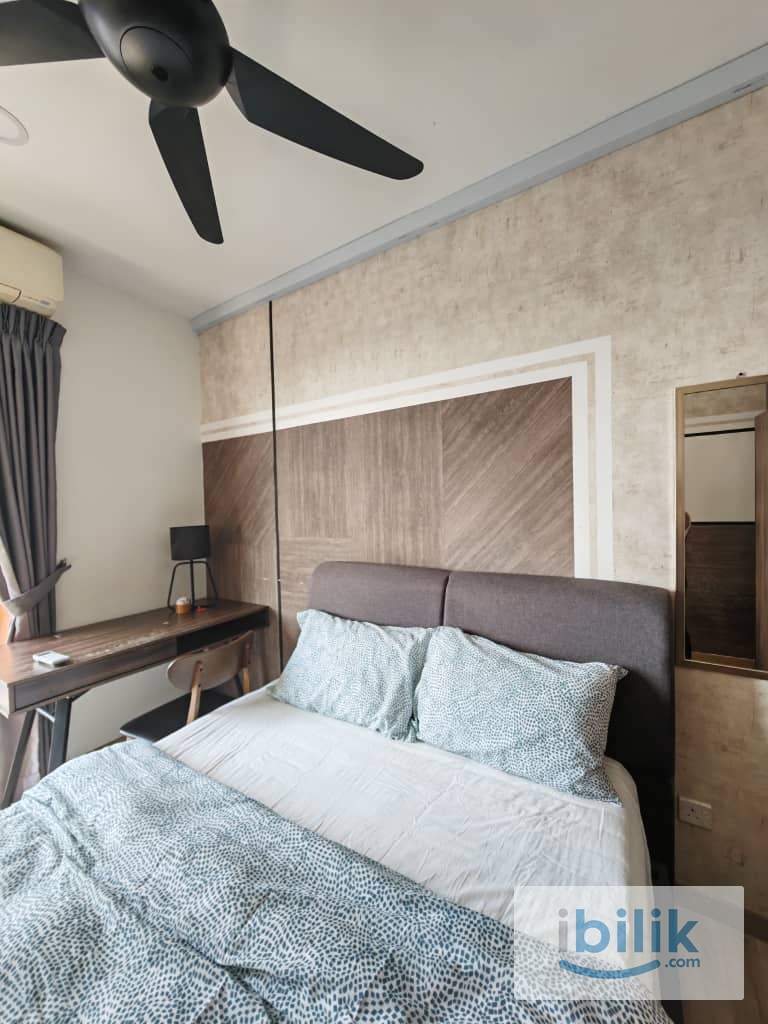 Fully Furnished 🔥Middle Queen bedroom for rent at Emporis @ Kota Damansara - Image 2
