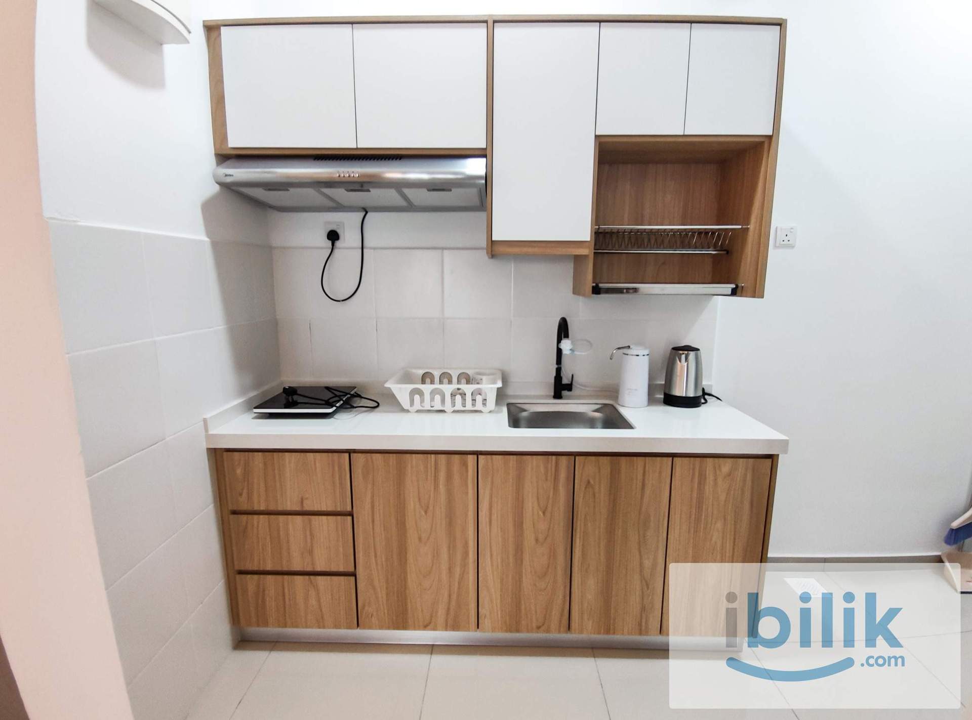 DAMAI PERDANA MEDIUM ROOM FOR RENT BALAKONG NICE UNIT! - Image 6
