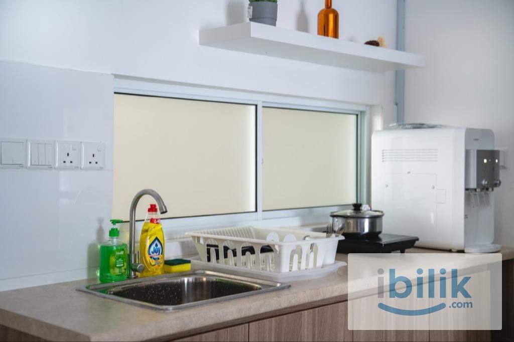 Master Room Pinnacle Sri Petaling For Rent FREE WIFI - Image 4