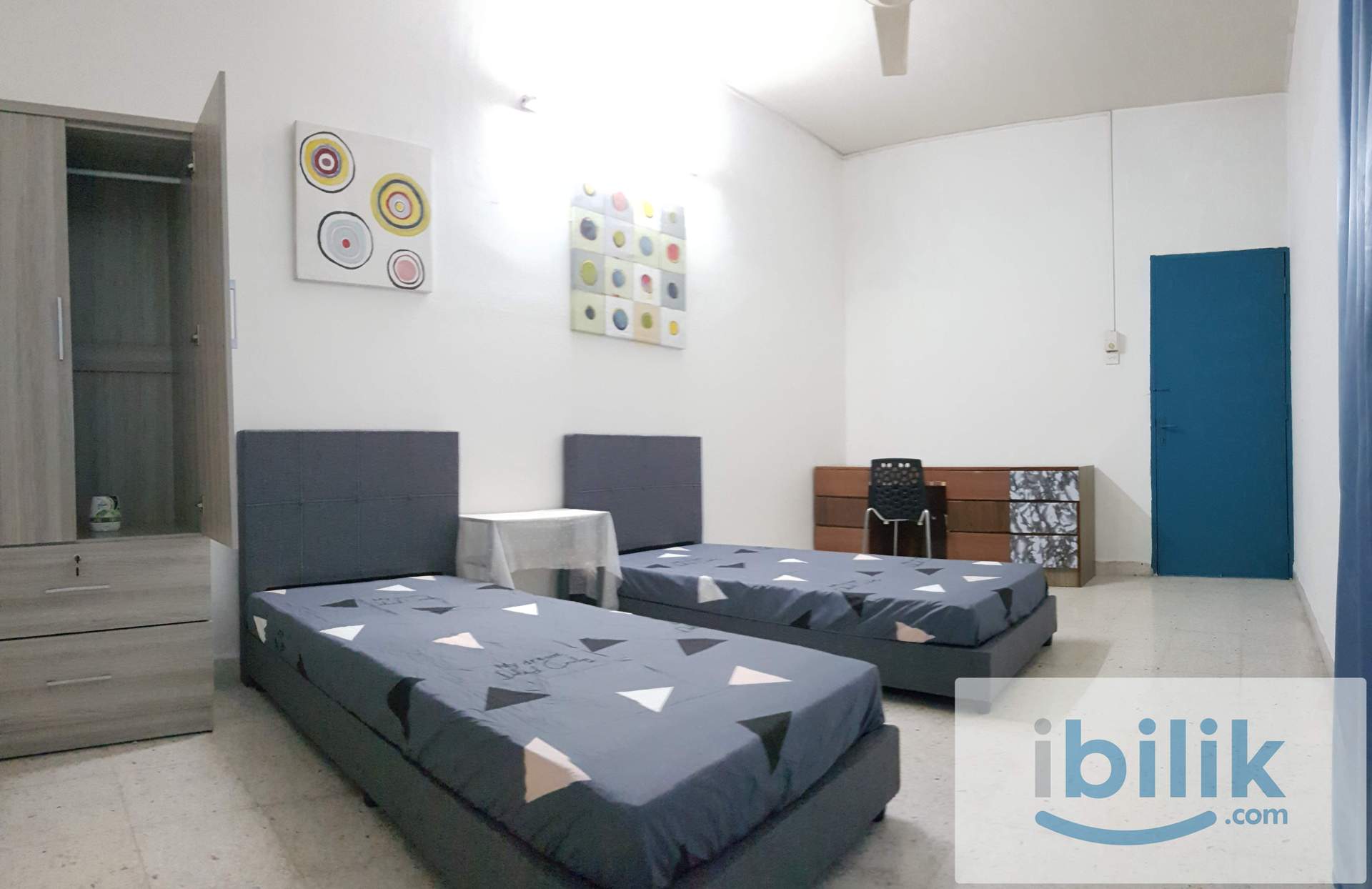Fully Furnished Big Aircon Room for rent (Walking to Aeon Kinta City Ipoh Garden) - Image 1