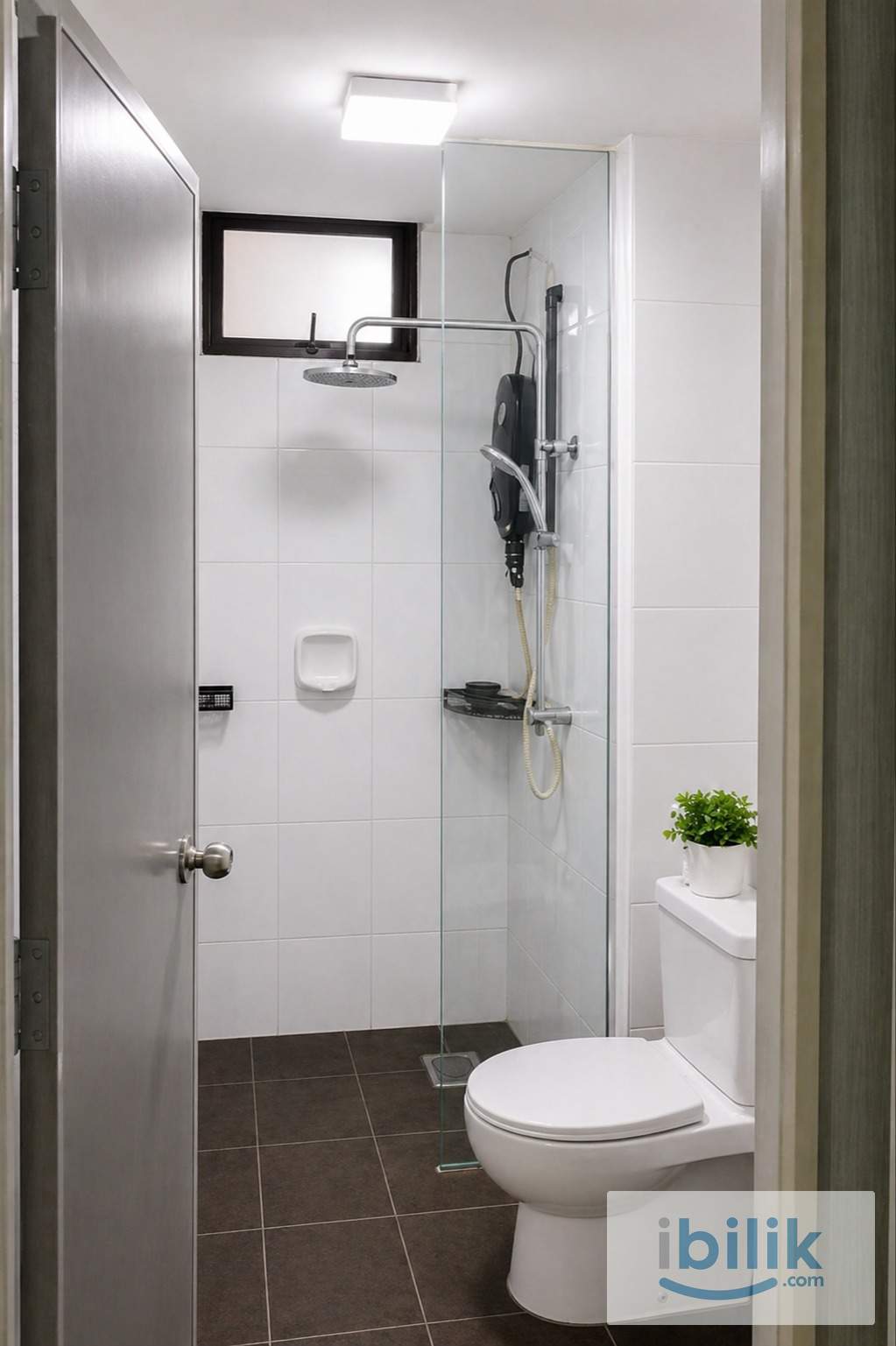 Premium Master Room @ Unipark | Walk to KLUST/IUKL | Near UNITEN & IOI City Mall - Image 3
