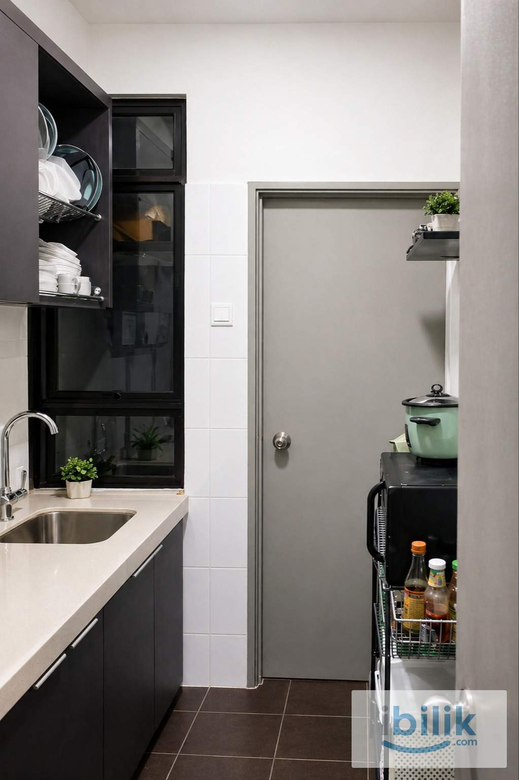 Premium Master Room @ Unipark | Walk to KLUST/IUKL | Near UNITEN & IOI City Mall - Image 4