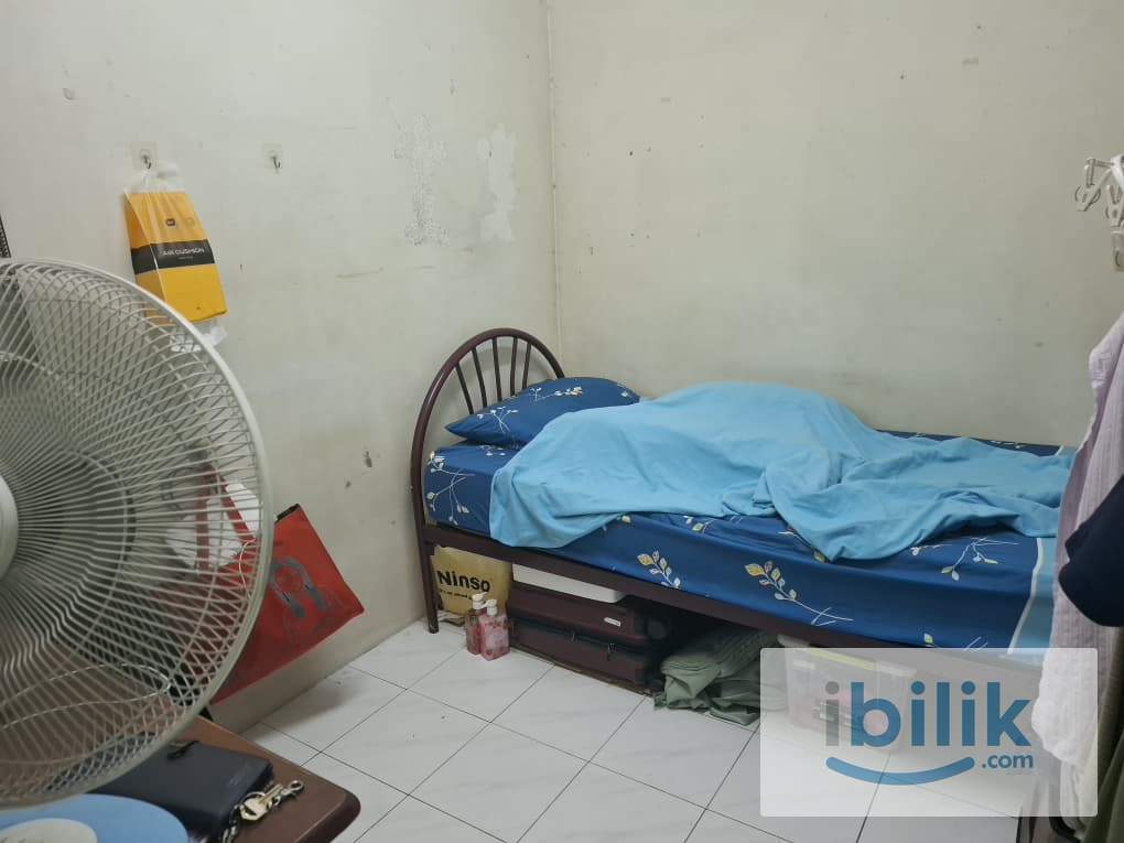 Female Housemate Wanted (Old Flat UPM, Available in MID SEP 2026) - Image 1