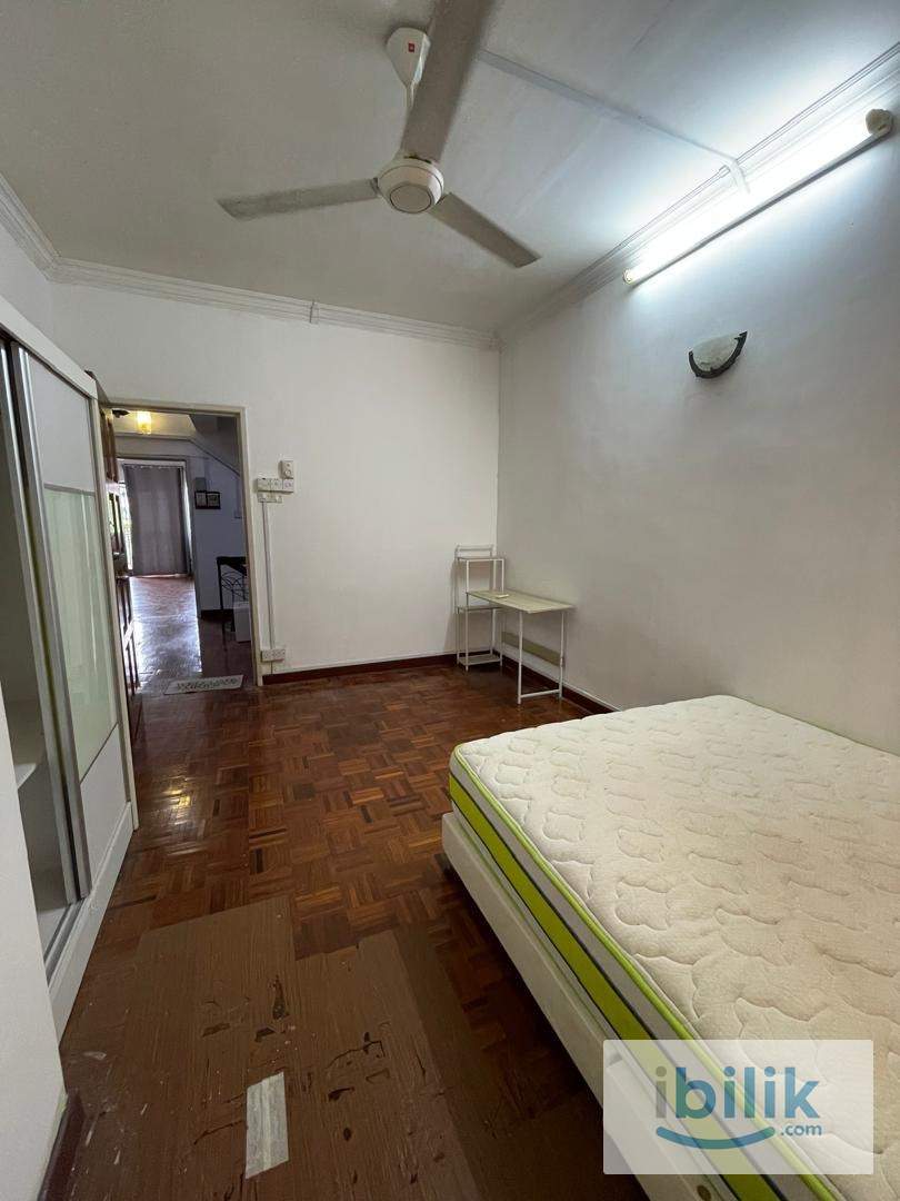 💰🔥 Cheap Rooms in Bandar Utama from RM750 | Furnished + WiFi 📶 | Move-in Now - Image 3
