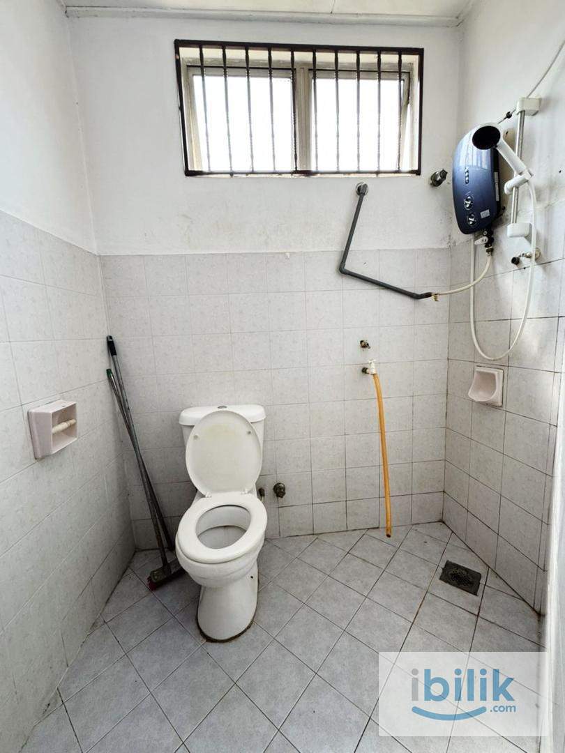 🚀💸 Promo Price! Big Room @ Bandar Utama from RM 720 | WiFi + Washer 🧺 - Image 4