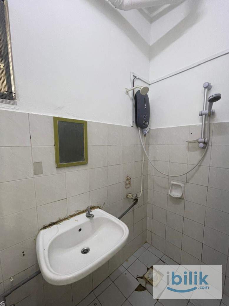🏠📶 Best Price Single Room To Rent | WiFi + Aircond ❄️ | Move-in Immediately - Image 2