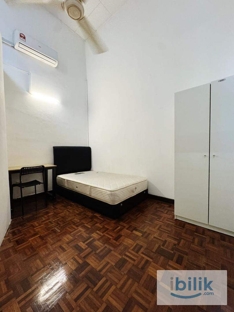 🏠📶 Best Price Single Room To Rent | WiFi + Aircond ❄️ | Move-in Immediately - Image 1