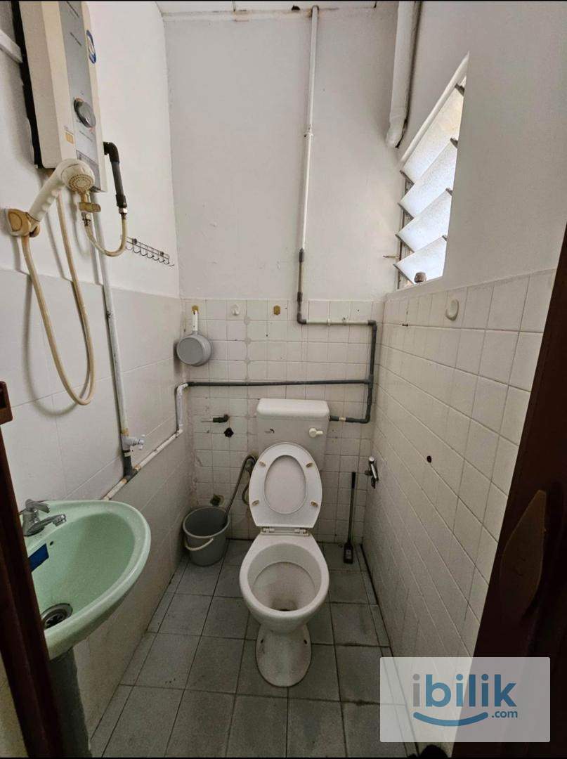 🏡 Find Your Next Room in Damansara Jaya! Comfortable Living Starts Here🏡 - Image 3