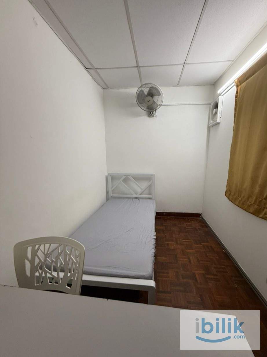 🏡 Room @ Bandar Utama | Near 1U & MRT 🚆🔥 - Image 1