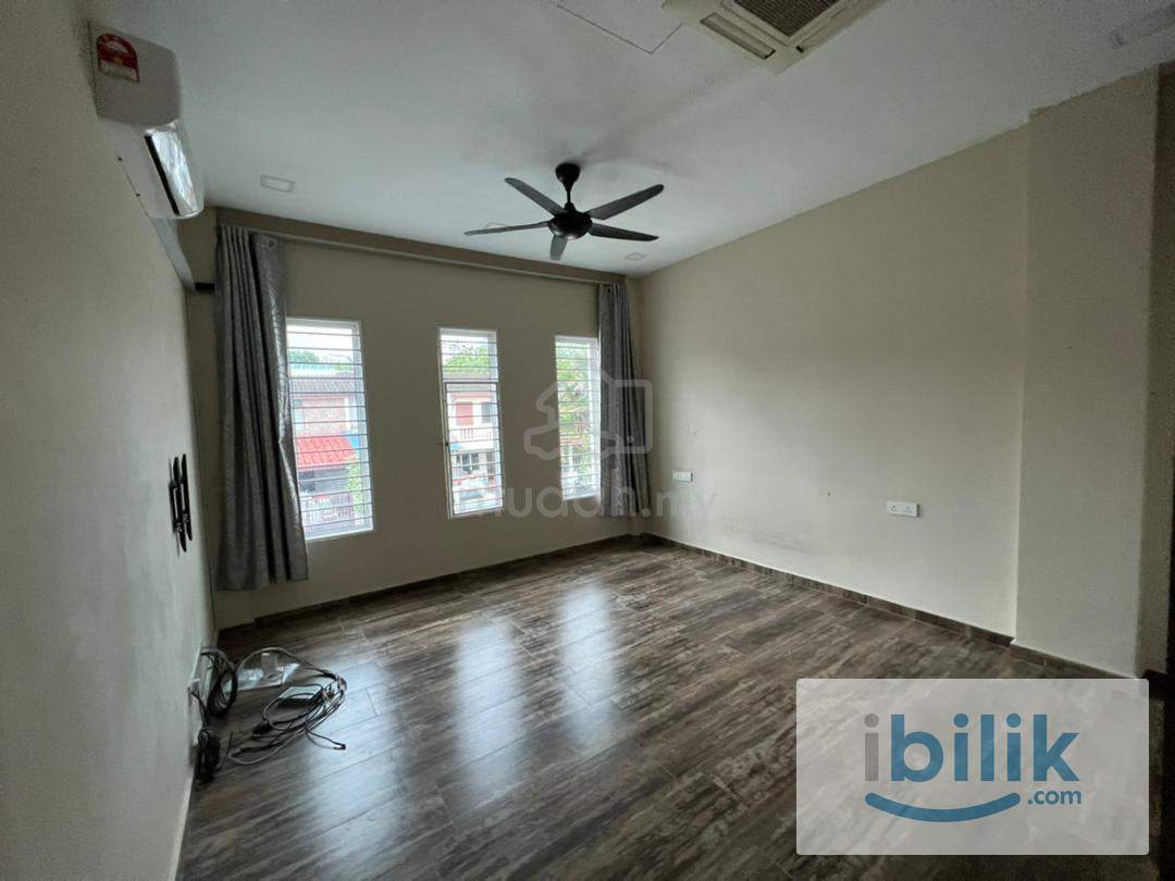 Room in Teres House Jalan Bunga Cempaka 6a, Taman Muda Cheras MRR2 🟡 - Image 7