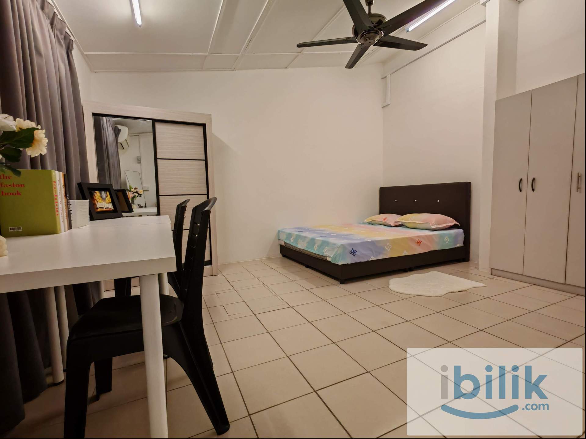 TARUMT Big Middle Bedroom.  - Image 2