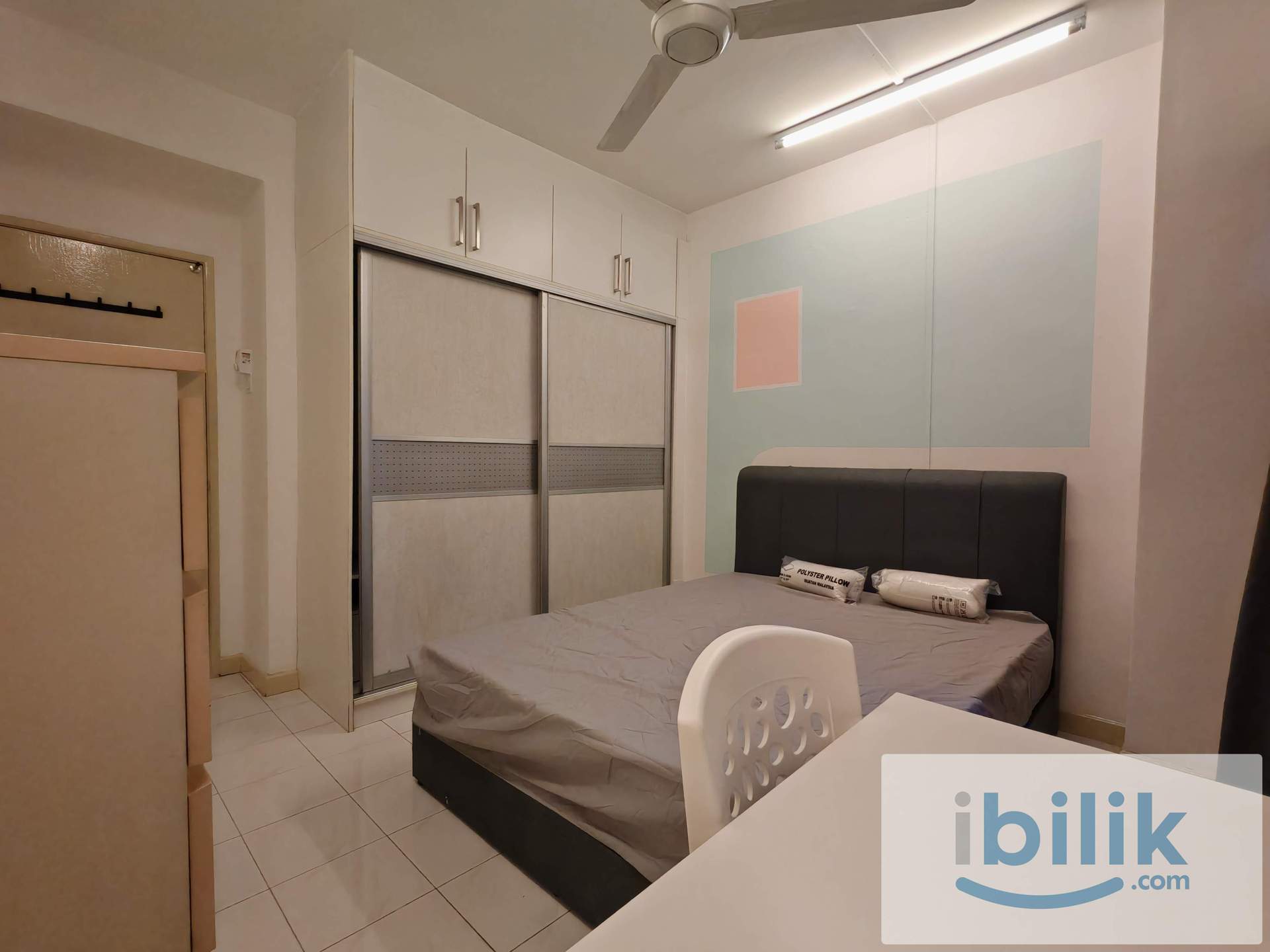 Ara Damansara Master Bedroom with Private Bathroom. Nearby LRT. Free WiFi electricity  - Image 5