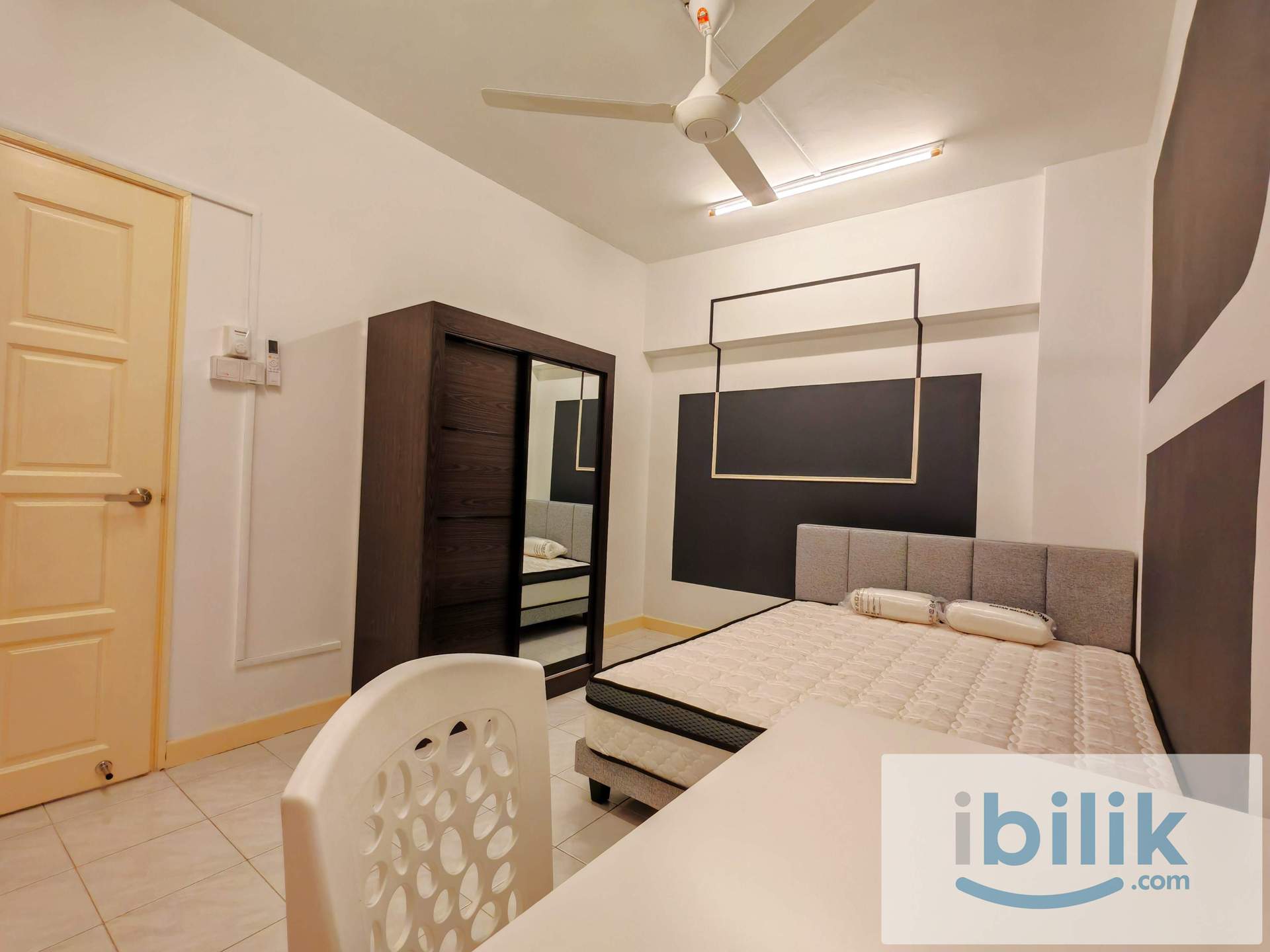 TTDI MIDDLE ROOM NEARBY MRT. Free WiFi electricity  - Image 3