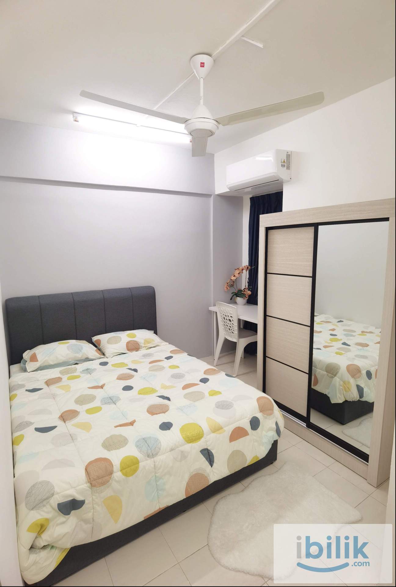KL Cheras Studio with two bedrooms. Nearby LRT MRT. Free WiFi & Water - Image 2