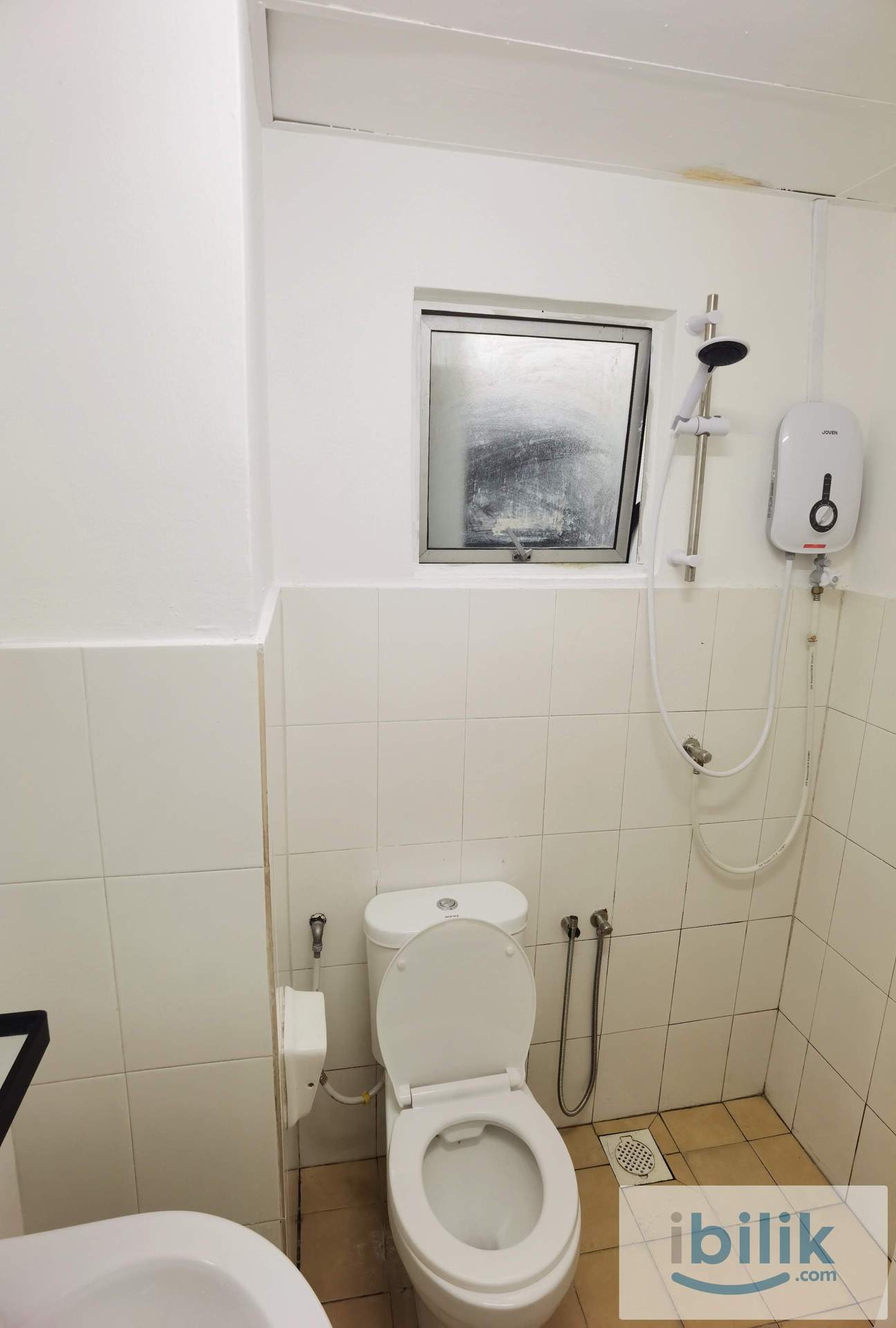 KL Cheras Studio with two bedrooms. Nearby LRT MRT. Free WiFi water - Image 5