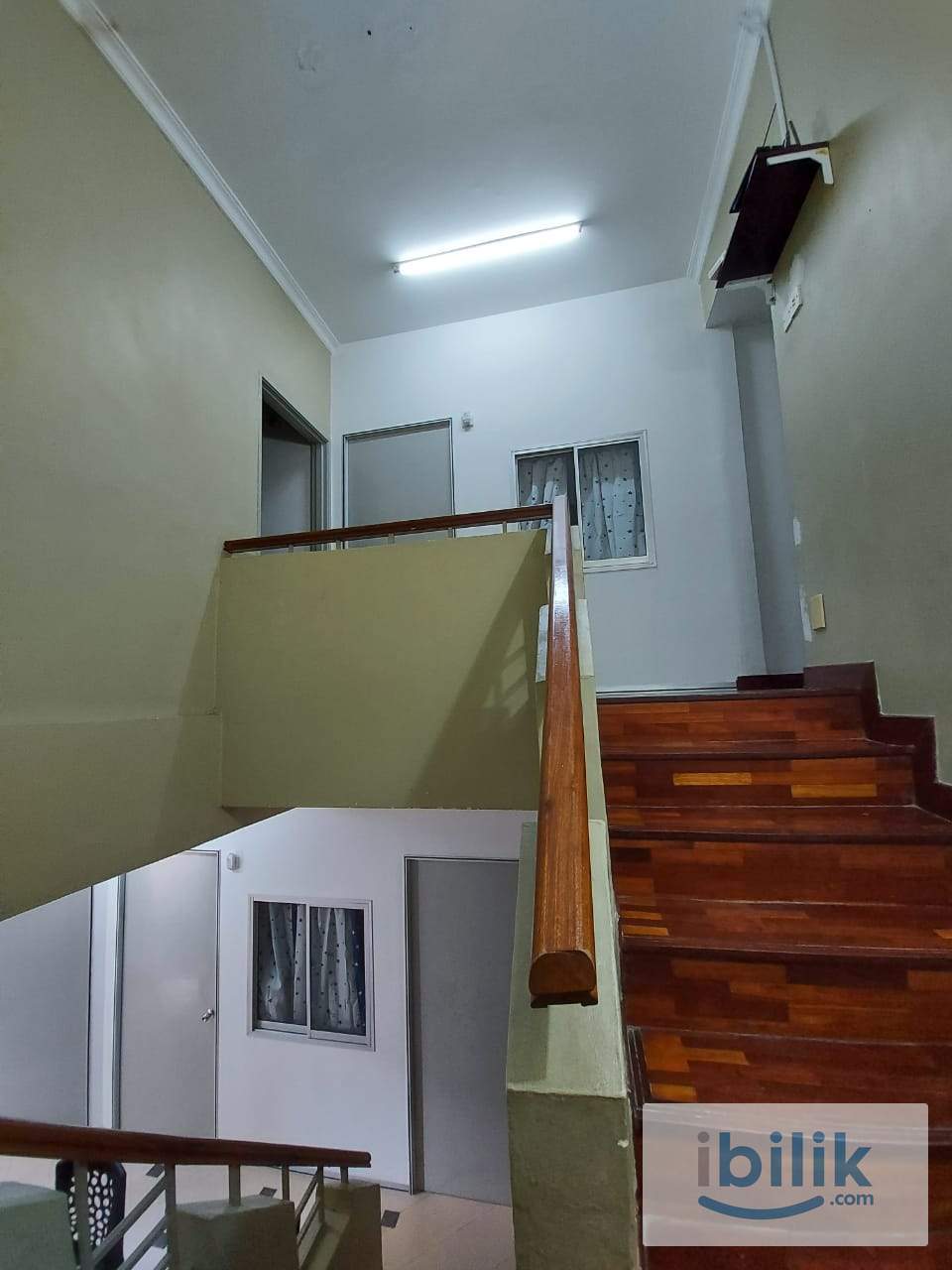 Single Room with Aircond@ Subang Bestari Landed house, near to HELP Uni Subang 2 - Image 8