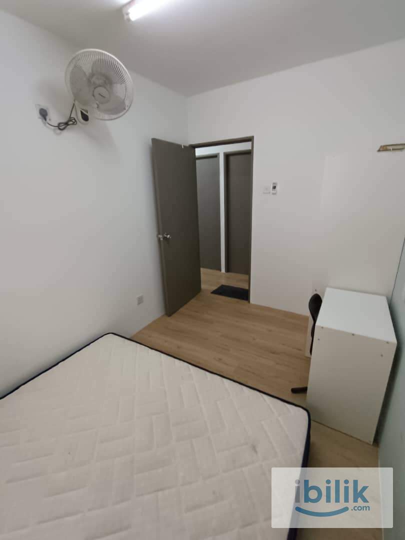 Female Double Room For Rent in Georgetown Sri Saujana  - Image 3