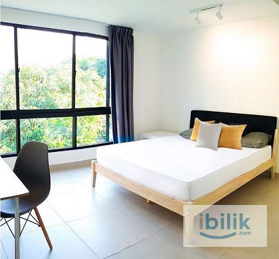 Master Room[Landed] 🏡 2 min walk to LRT - Image 2