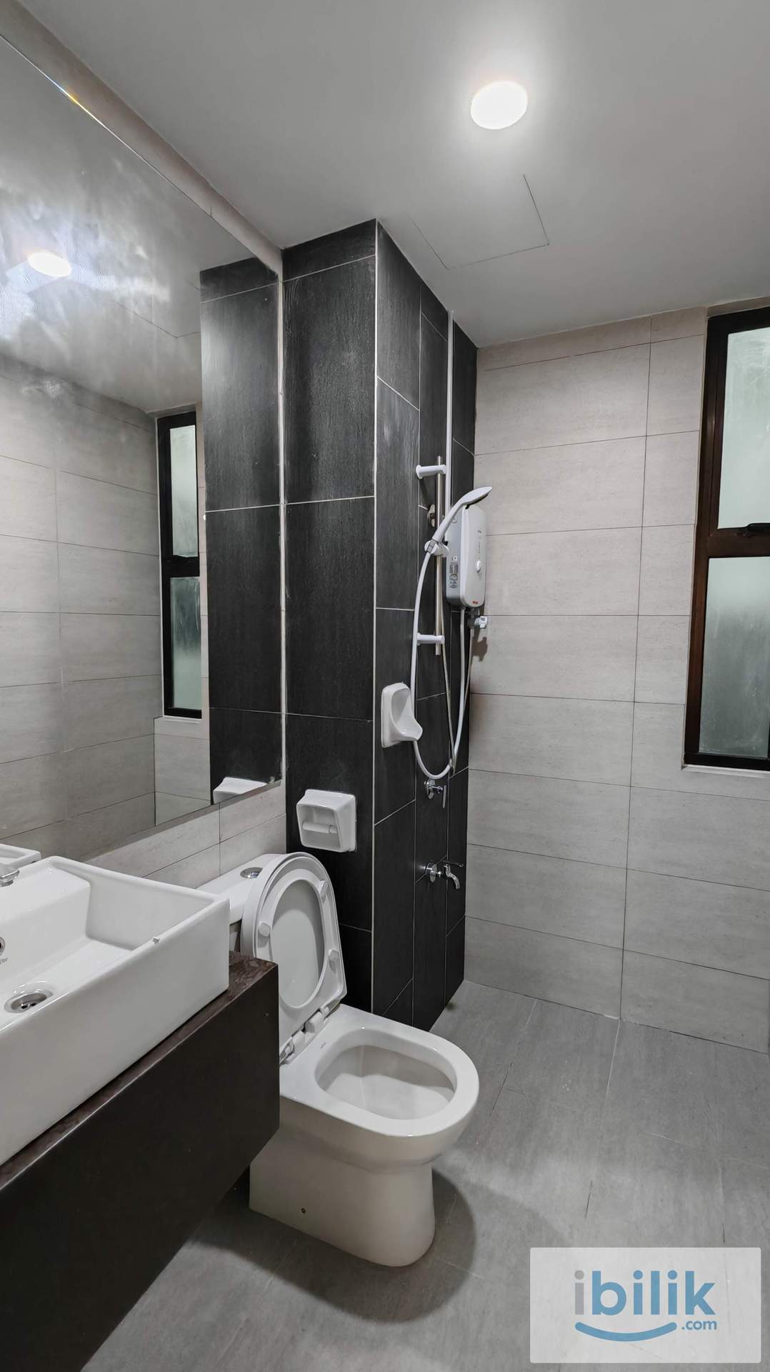 🎓 Students & Working Adults’ Top Choice! Fully Furnished Rooms at Admiral Residences 🎓 - Image 3