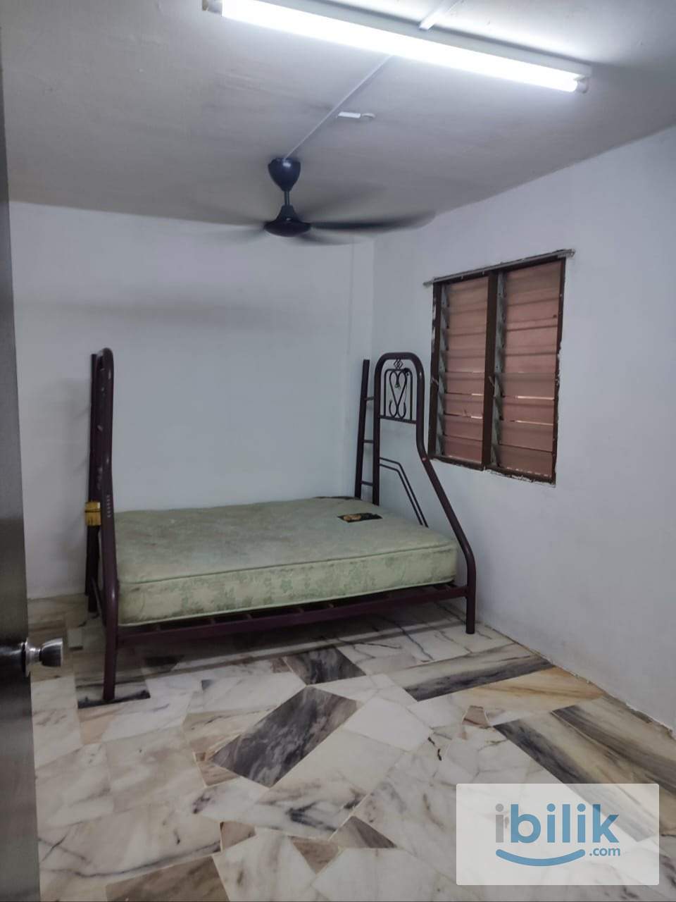FLAT KOS SEDERHANA TINGKAT 2 BLOK 29 SEKSYEN 7 SHAH ALAM - Image 4