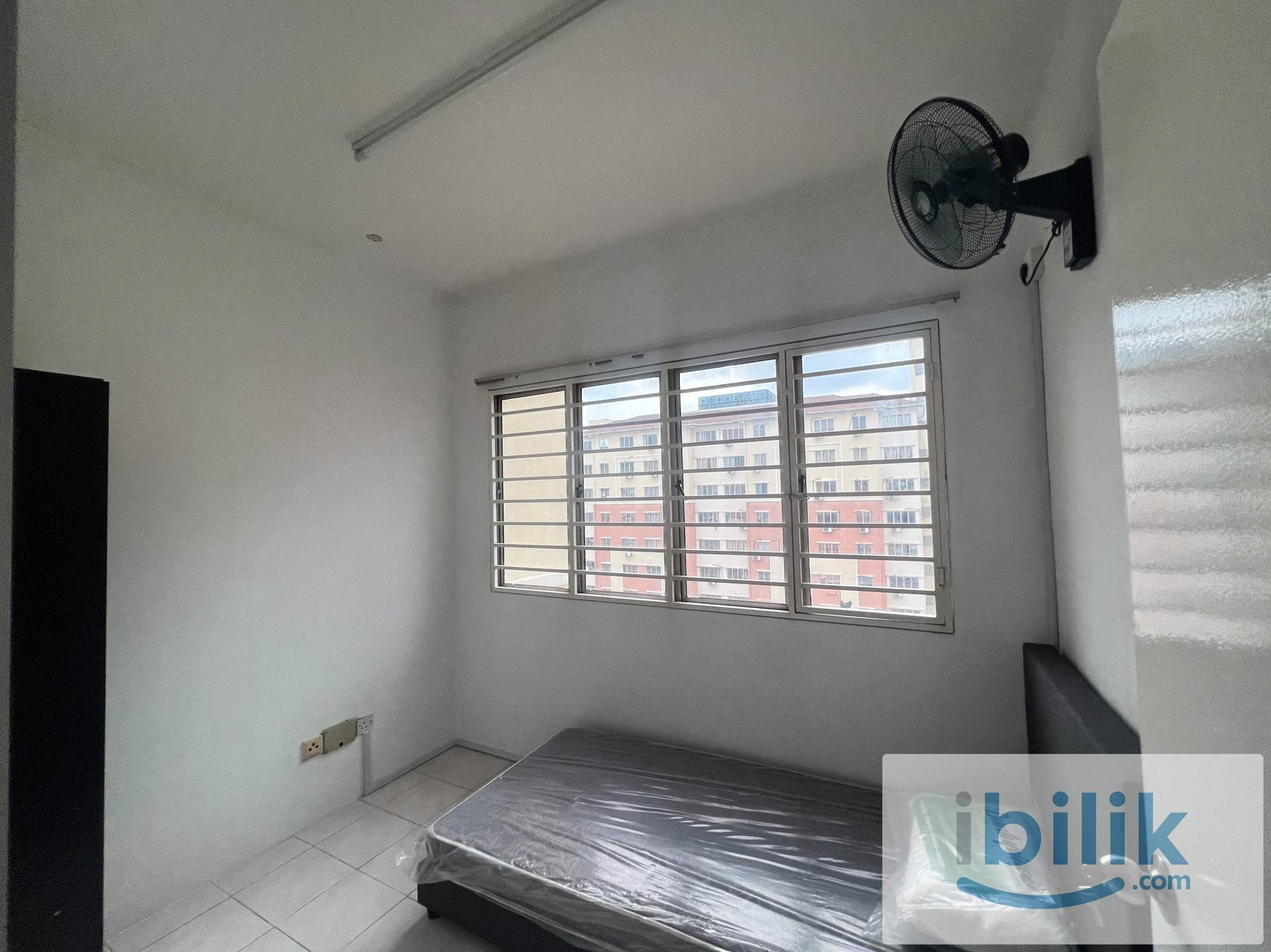 Puchong / Kinrara / bukit jalil, Masterroom with Toilet & utilities included - Image 5