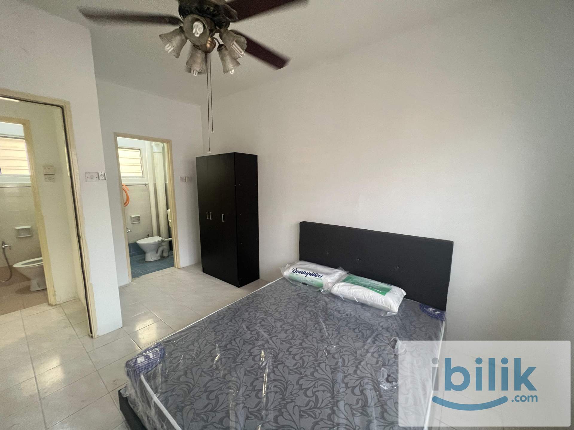 Puchong / Kinrara / bukit jalil, Masterroom with Toilet & utilities included - Image 1