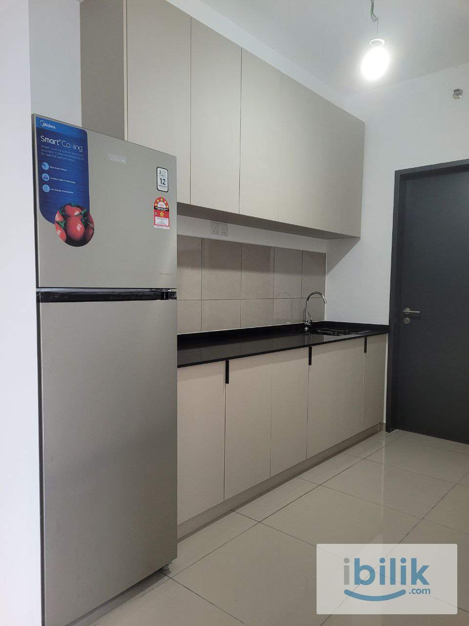 Luxury Low Density Female Single Room at D'Quince Residences - Image 3