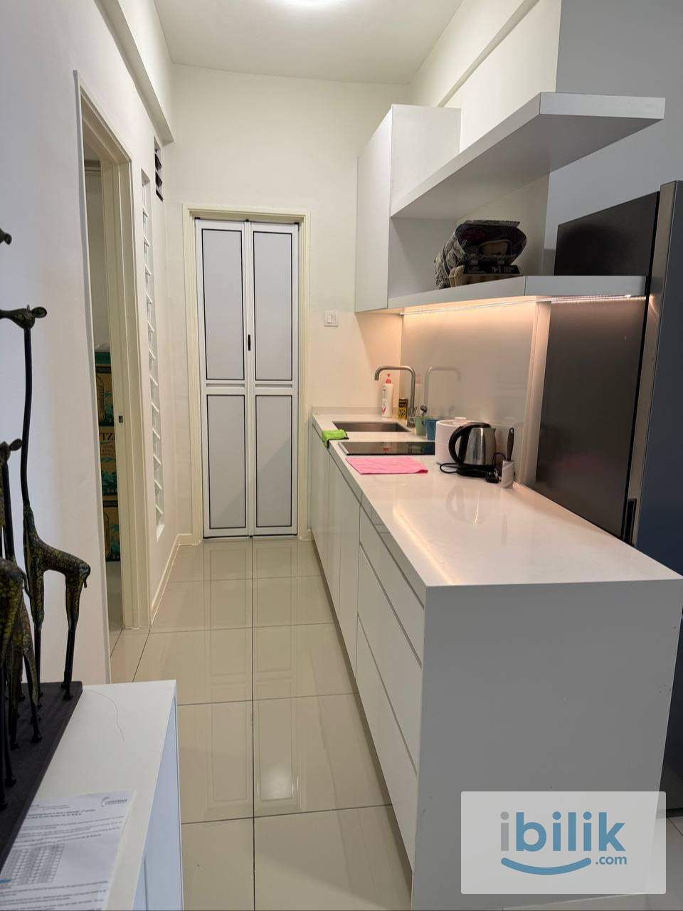 3 Bed 2 Bath Near Asia Jaya LRT | Million Dollar Sunrise & Sunset Views - Image 3